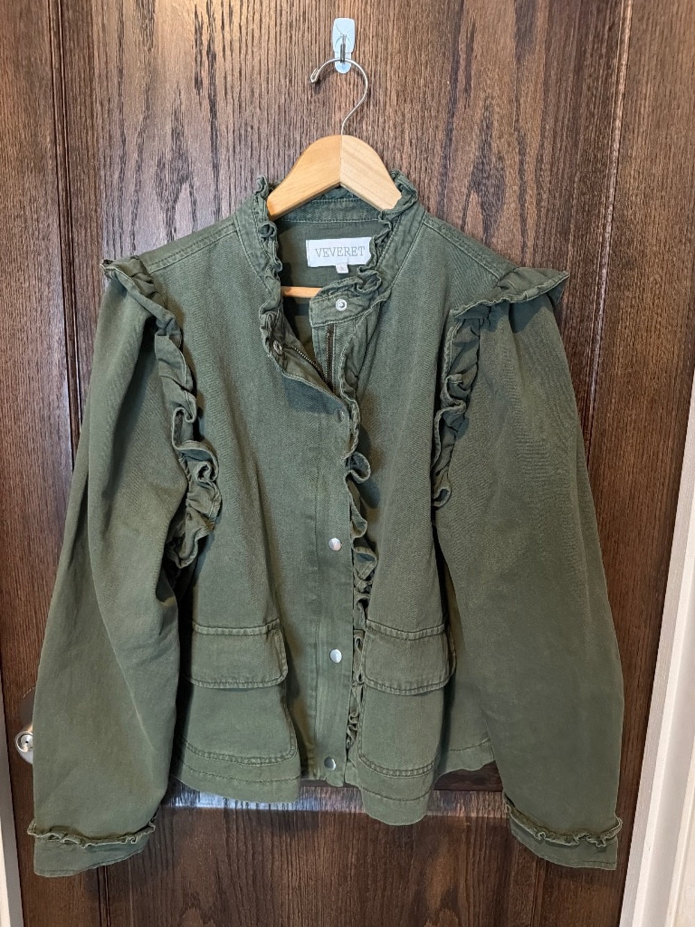 Vervet jacket Olive green ruffle sleeve size L